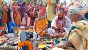 Read more about the article ଧରମପୁରରେ କୁଶଳେଶ୍ୱର ମହାଦେବଙ୍କ ନୂତନ ମନ୍ଦିରର ଶିଳାନ୍ୟାସ, ଆଗାମୀ ବର୍ଷ ଶିବରାତ୍ରି ପୂର୍ବରୁ କାର୍ଯ୍ୟ ଶେଷ କରିବାକୁ ଲକ୍ଷ୍ୟ