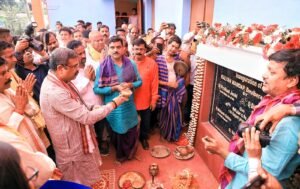 Read more about the article ତାଳଚେରରେ କଲ୍ୟାଣ ମଣ୍ଡପ, ଗ୍ରାମର ମୁଖ୍ୟ ତୋରଣ ଏବଂ ନାଚ ମଣ୍ଡପର ଉଦଘାଟନ କଲେ କେନ୍ଦ୍ରମନ୍ତ୍ରୀ ଧର୍ମେନ୍ଦ୍ର ପ୍ରଧାନ