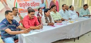 Read more about the article ମୋଦି ସରକାରଙ୍କ ଚକ୍ରାନ୍ତକୁ ବରଦାସ୍ତ କରାଯିବ ନାହିଁ- କଂଗ୍ରେସ