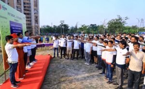 Read more about the article ନବୀନ ଜିନ୍ଦଲଙ୍କ ଜନ୍ମଦିନକୁ ଫିଟନେସ୍ ଦିବସ ଭାବେ ପାଳନ କଲା ଜେଏସପି: ମାରାଥନ, ସ୍ୱାସ୍ଥ୍ୟ ଶିବିର କରିବା ସହ ପିଲାଙ୍କୁ ବାଣ୍ଟିଲା ମିଷ୍ଟାନ୍ନ