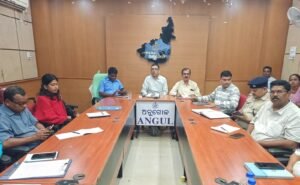 Read more about the article “ସୁବିଧା ପୋର୍ଟାଲ’ ର ବ୍ୟବହାର ନିମନ୍ତେ ସଚେତନ କଲା ଜିଲ୍ଲା ପ୍ରଶାସନ, ରାଜନେତା ଓ ସବୁ ବିଭାଗ ବୁଝିଲେ କାର୍ଯ୍ୟକାରିତା