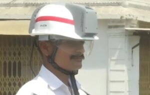 Read more about the article ଏୟାର କୁଲିଂ ହେଲମେଟ୍‌ ପିନ୍ଧିଲେ ଟ୍ରାଫିକ ପୋଲିସ