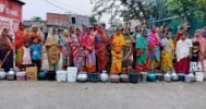 ପାଣି ପାଇଁ ରାସ୍ତା ଅବରୋଧ: ଗରା ବାଲଟି ଧରି ଆନ୍ଦୋଳନ କଲେ ଲୋକେ