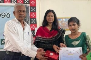 Read more about the article ପରିବେଶ ସୁରକ୍ଷା ନେଇ ଛାତ୍ରଛାତ୍ରୀଙ୍କୁ ସଚେତନ କଲା ରାଜ୍ଯ ପ୍ରଦୂଷଣ ନିୟନ୍ତ୍ରଣ ବୋର୍ଡ