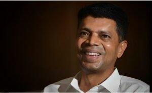 Read more about the article ସନ୍ନ୍ୟାସ ନେଲେ କି ପାଣ୍ଡିଆନ ! ଇନଷ୍ଟାଗ୍ରାମରୁ ବିଜେଡିକୁ ହଟାଇଲେ