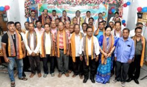 Read more about the article ୬୬୨ ବର୍ଗ ଅଧ୍ୟାପକ ଓ କର୍ମଚାରୀ ସଂଘ ତରଫରୁ ଅବସର କାଳିନ ସମ୍ବର୍ଦ୍ଧନା