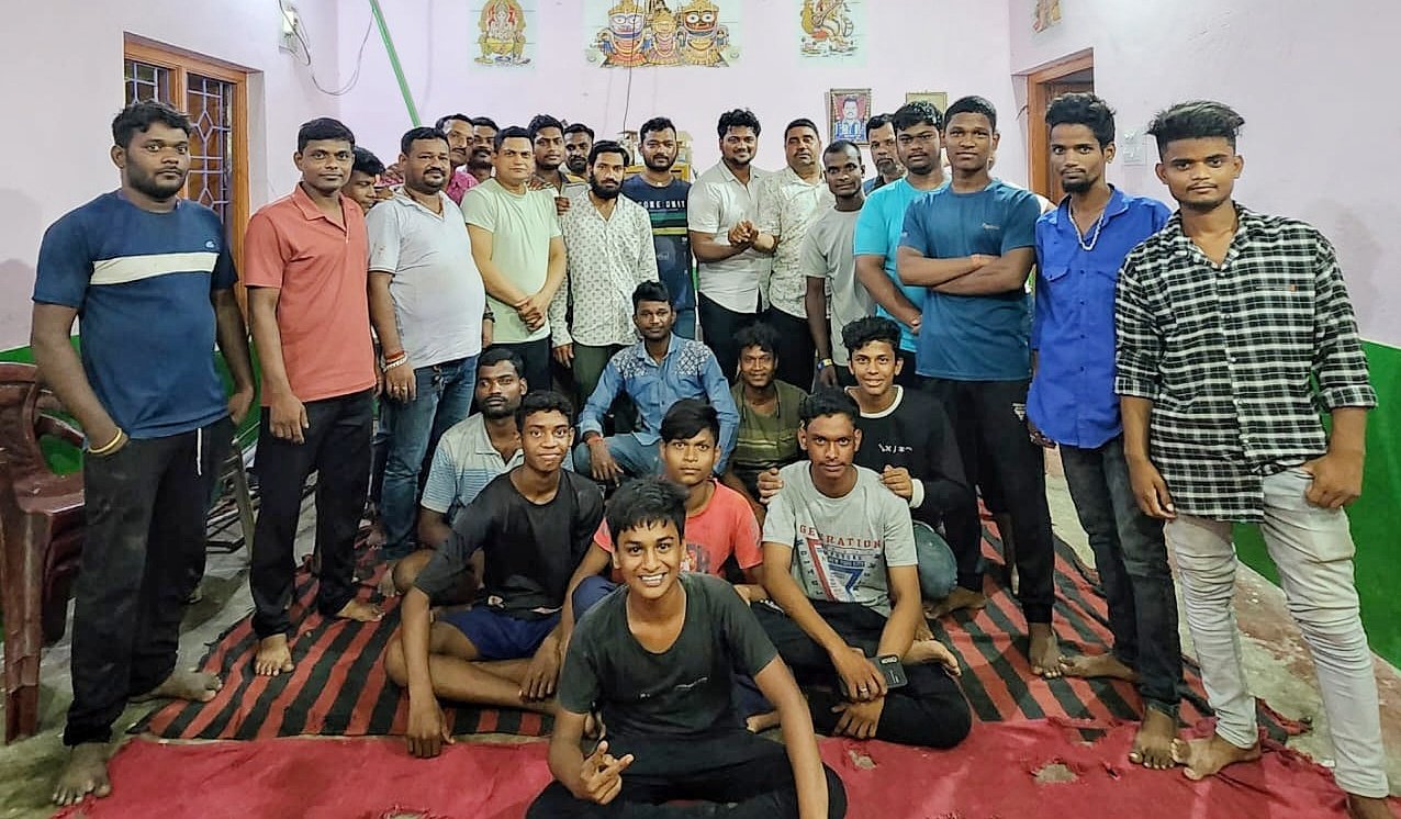 You are currently viewing ହୁଲୁରୀସିଂହା ୭ ନମ୍ବର ୱାର୍ଡ ଗୋପୀନାଥ ଜିଉ କ୍ଲବର ନୂତନ କର୍ମକର୍ତ୍ତା ଚୟନ, ସଭାପତି ହେଲେ ଶିବାଶିଷ କର