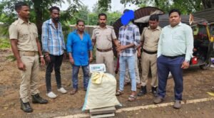 Read more about the article ଚାଲାଣ ବେଳେ ୧୦ କେଜିରୁ ଊର୍ଦ୍ଧ୍ବ ଚୋରା ଗଞ୍ଜେଇ ଜବତ, ଜଣେ ଗିରଫ