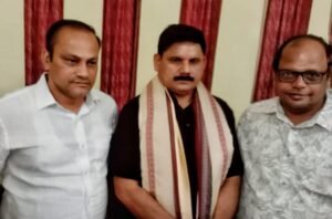 Read more about the article କେନ୍ଦ୍ର କୋଇଲା ଓ ଖଣି ରାଷ୍ଟ୍ର ମନ୍ତ୍ରୀ ସତୀଶ ଚନ୍ଦ୍ର ଦୁବେଙ୍କୁ ଭେଟି ସମସ୍ୟା ଜଣାଇଲା ଅନୁଗୁଳ ଜିଲ୍ଲା ଟ୍ରକ ମାଲିକ ସଂଘ