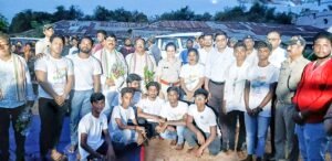 Read more about the article ବାଲେଶ୍ଵରରେ ଦଙ୍ଗାରେ ଗିରଫ କଏଦୀଙ୍କୁ ଶାନ୍ତିର ବାର୍ତ୍ତା ଦେବେ ବାଜି ରାଉତ ଛାତ୍ରାବାସର ସଦସ୍ୟ