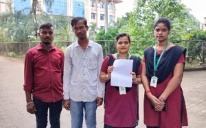 Read more about the article ଅନୁଗୁଳ ଜିଲ୍ଲା ମୁଖ୍ୟ ଚିକିତ୍ସାଳୟରେ କର୍ମଚାରୀଙ୍କୁ ଛଟେଇ ଧମକ, ନ୍ୟାୟ ପାଇଁ ଶ୍ରମ ବିଭାଗର ହେଲେ ଦ୍ୱାରସ୍ଥ