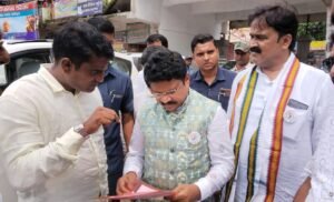 Read more about the article ବିଭିନ୍ନ ଖାଲି ପଡ଼ିଥିବା ଡାକ୍ତର ପଦବୀ ପୂରଣ ଦାବୀ