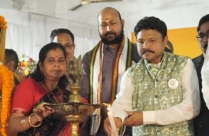 Read more about the article ରାଜ୍ୟ ସ୍ତରୀୟ ସାମୁହିକ ଔଷଧ ସେବନ କାର୍ଯ୍ୟକ୍ରମ ଶୁଭାରମ୍ଭ