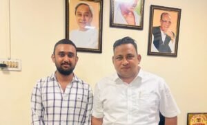 Read more about the article ରାଜ୍ୟ ବିଜୁ ଛାତ୍ର ଜନତା ସଭାପତିଙ୍କୁ ଭେଟିଲେ ଅନୁଗୁଳର  ସୌମ୍ୟରଞ୍ଜନ