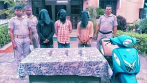 Read more about the article ଚିକେନ୍ ଦୋକାନ କର୍ମଚାରୀଙ୍କୁ ମାଡ଼ ମାରିବା ଅଭିଯୋଗ, ୩ ଗିରଫ