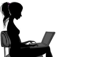 Read more about the article ସ୍ୱାଧୀନତା ଦିବସରେ ମହିଳାଙ୍କୁ ବଡ଼ ଭେଟି! ଏଣିକି ମହିଳାଙ୍କୁ ମିଳିବ ଋତୁସ୍ରାବଜନିତ ଛୁଟି, ଉପମୁଖ୍ୟମନ୍ତ୍ରୀ କଲେ ବଡ଼ ଘୋଷଣା