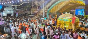 Read more about the article ତାଳଚେରର ପ୍ରସିଦ୍ଧ ଗଣେଶଙ୍କ ଆଜ୍ଞା ମାଳ ଓ ବିରାଟକାୟ ଲଡ଼ୁ ନିଲାମ: ୧୯ ଲକ୍ଷ ୩୮ହଜାର ଟଙ୍କାରେ ନିଲାମ ନେଲେ ଟିଏସଏସ ଗ୍ରୁପ