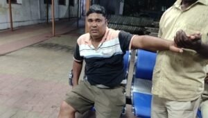 Read more about the article ହାତୀ ଘୋଡାଇବା ପାଇଁ ଯାଇ ମାଡ ଖାଇଲେ ବନ କର୍ମଚାରୀ!