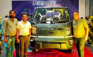 Read more about the article ସିଦ୍ଧି ଲକ୍ଷ୍ମୀ ମୋଟର୍ସରେ ବଜାର ପ୍ରବେଶ କଲା ମହିନ୍ଦ୍ରା VEERO, ଜାଣନ୍ତୁ କ’ଣ ରହିଛି ଅତ୍ୟାଧୁନିକ ଫିଚର