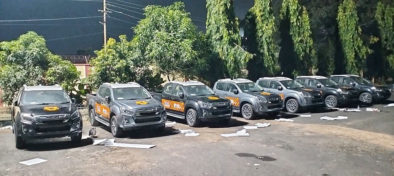 You are currently viewing ସାତକୋଶିଆର ସୁରକ୍ଷା ପାଇଁ ବନ ବିଭାଗ ତତ୍ପର: ଜଗିବାକୁ ଆସିବ ୧୨ ଇସୁଜୁ ଭ୍ୟାନ୍ ଓ ୧୦ ଟି ‛ଥାର’