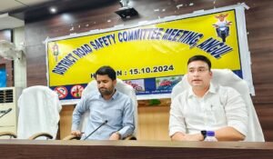 Read more about the article ଅନୁଗୁଳ ଜିଲ୍ଲା ସଡ଼କ ସୁରକ୍ଷା କମିଟି ବୈଠକ: ଦ୍ରୁତ ଗାଡ଼ିଚାଳନା ଓ ହେଲମେଟ ଚେକିଂ ଉପରେ ଗୁରୁତ୍ୱାରୋପ