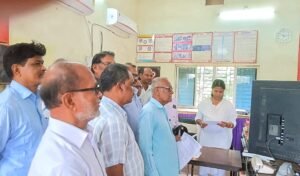 Read more about the article ଅନୁଗୁଳରେ ରେଳ ସେବାର ଉନ୍ନତି ଦାବି: ଜିଲ୍ଲା ଜନଜୀବନ ସୁରକ୍ଷା କମିଟି ପକ୍ଷରୁ ପୂର୍ବତଟ ରେଳ ବିଭାଗର ସାଧାରଣ ପ୍ରବନ୍ଧକଙ୍କ ଉଦ୍ଦେଶ୍ୟରେ ସ୍ମାରକପତ୍ର ପ୍ରଦାନ