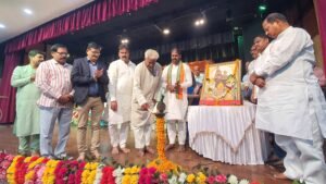 Read more about the article ଜିଲ୍ଲାସ୍ତରୀୟ ସମବାୟ ମହୋତ୍ସବ ଆୟୋଜିତ: ସମବାୟ ବିକାଶରେ ଉତ୍କଳ ଗୌରବ ମଧୁସୂଦନ ଦାସଙ୍କ ଅବଦାନକୁ ମନେପକାଇଲେ ଅତିଥି