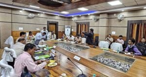 Read more about the article ଅନୁଗୁଳ ବନମଣ୍ଡଳରେ ଅଛନ୍ତି ୭୭୯ ହାତୀ, ହାତୀ-ମଣିଷ ଲଢ଼େଇର ଅବସାନ ପାଇଁ ରଣନୀତି ପ୍ରସ୍ତୁତ