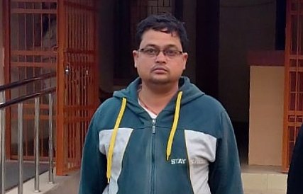You are currently viewing ଜାଲ୍‌ ପ୍ରମାଣପତ୍ର ଦେଇ ଶିକ୍ଷକ ଚାକିରି, ୧୦ ବର୍ଷ ଧରି ଶିକ୍ଷକତା କରୁଥିବା ଯୁବକଙ୍କୁ ବାନ୍ଧିଲା ଅନୁଗୁଳ ପୋଲିସ