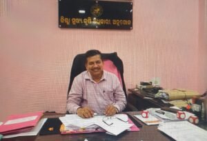 Read more about the article ଦୁଃଖ ଦେଇଗଲା ଅଦିନିଆ ବର୍ଷା: ଅନୁଗୁଳ ଜିଲ୍ଲାରେ ୫ ପ୍ରତିଶତ ଫସଲ ନଷ୍ଟ, ୩୦ ତାରିଖ ଭିତରେ କ୍ଷୟକ୍ଷତି ରିପୋର୍ଟ ଦେବାକୁ ନିର୍ଦ୍ଦେଶ