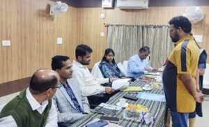 Read more about the article ଜିଲ୍ଲାସ୍ତରୀୟ ମିଳିତ ଜନ ଶୁଣାଣି କାର୍ଯ୍ୟକ୍ରମ ଆୟୋଜିତ: ଅଭିଯୋଗ ଶୁଣିଲେ ଜିଲ୍ଲାପାଳ ଓ ଅତିରିକ୍ତ ଜିଲ୍ଲାପାଳ