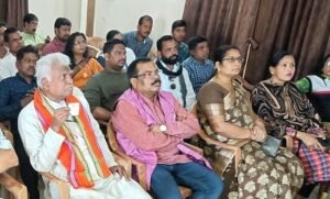 Read more about the article ବିଜେପି ଜିଲ୍ଲା କାର୍ଯ୍ୟାଳୟରେ ବର୍ଷର ଶେଷ ‘ମନ୍ କୀ ବାତ୍’ ଶୁଣିଲେ ସାଂସଦ ରୁଦ୍ର ନାରାୟଣ ପାଣି