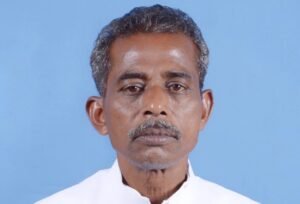 Read more about the article କାଚ ମଦ ବୋତଲର ବିକଳ୍ପ ବ୍ୟବସ୍ଥା କର: ବିଧାନସଭାରେ ଦାବି କଲେ ସନାତନ ମହାକୁଡ଼