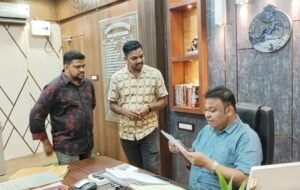 Read more about the article କୁକୁର ବନ୍ଧ୍ୟାକରଣ କେନ୍ଦ୍ର ଚାଲୁ କରିବାକୁ ଦାବି ପତ୍ର