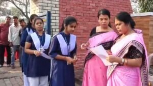 Read more about the article ଆରମ୍ଭ ହେଲା ମାଟ୍ରିକ୍ ପରୀକ୍ଷା: ଅନୁଗୁଳରେ ପ୍ରଥମ ଦିନରେ ଅନୁପସ୍ଥିତ ରହିଲେ ୧୭୮ ପରୀକ୍ଷାର୍ଥୀ