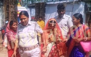 Read more about the article ଜବରଦସ୍ତି ହେଉଥିଲା ଯୁବତୀଙ୍କ ବିବାହ: ପ୍ରେମିକଙ୍କ ଅଭିଯୋଗ ପରେ ମନ୍ଦିରରୁ ଉଦ୍ଧାର କଲା ପୋଲିସ
