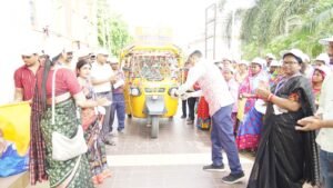 Read more about the article ଅନୁଗୁଳରେ ଓଡ଼ିଆ ପକ୍ଷ ପାଳିତ, ବୁଲିଲା ସଚେତନତା ରଥ