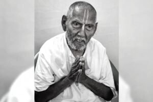 Read more about the article ଆରପାରିରେ ଶତାୟୁ ଯୋଗଗୁରୁ ସ୍ବାମୀ ଶିବାନନ୍ଦ ସରସ୍ବତୀ, ଶୋକ ପ୍ରକାଶ କଲେ ପ୍ରଧାନମନ୍ତ୍ରୀ ମୋଦି