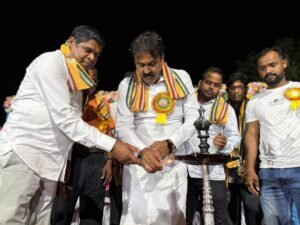 Read more about the article ଶତବାର୍ଷିକ ବାଦିପାଲା ମହୋତ୍ସବ ଉଦଘାଟିତ, ସମସ୍ତ ଦର୍ଶକଙ୍କ ପାଇଁ ହୋଇଛି ପ୍ରସାଦ ସେବନର ବ୍ୟବସ୍ଥା