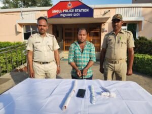 Read more about the article ପରକୀୟା ପ୍ରୀତି ସନ୍ଦେହରେ ସ୍ତ୍ରୀକୁ ବୀଭତ୍ସ ହତ୍ୟା ଘଟଣା: ସତ ବଖାଣିଲା ପିଶାଚ ସ୍ୱାମୀ