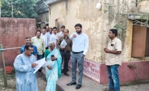 Read more about the article ନୂଆ ରୂପ ପାଇବ ବାଜି ରାଉତ ଛାତ୍ରାବାସ, ଅଣ୍ଟା ଭିଡ଼ିଲେ ଜିଲ୍ଲାପାଳ