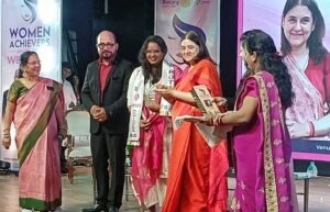 Read more about the article ବନ୍ୟପ୍ରାଣୀ ସଂରକ୍ଷଣ କ୍ଷେତ୍ରରେ ଉଲ୍ଲେଖନୀୟ କାର୍ଯ୍ୟ ପାଇଁ ଅନୁଗୁଳ ଝିଅ ସିଲକା ସେଲୋନୀ ସମ୍ମାନିତ