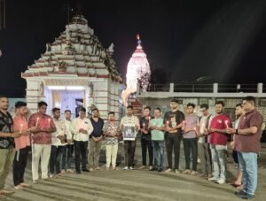 Read more about the article ସ୍ବେଛାସେବୀ ଓ ସଚେତନ ନାଗରିକ ମାନଙ୍କ ପକ୍ଷରୁ ସୌମ୍ଯାଶ୍ରୀଙ୍କୁ ଶ୍ରଦ୍ଧାଞ୍ଜଳି