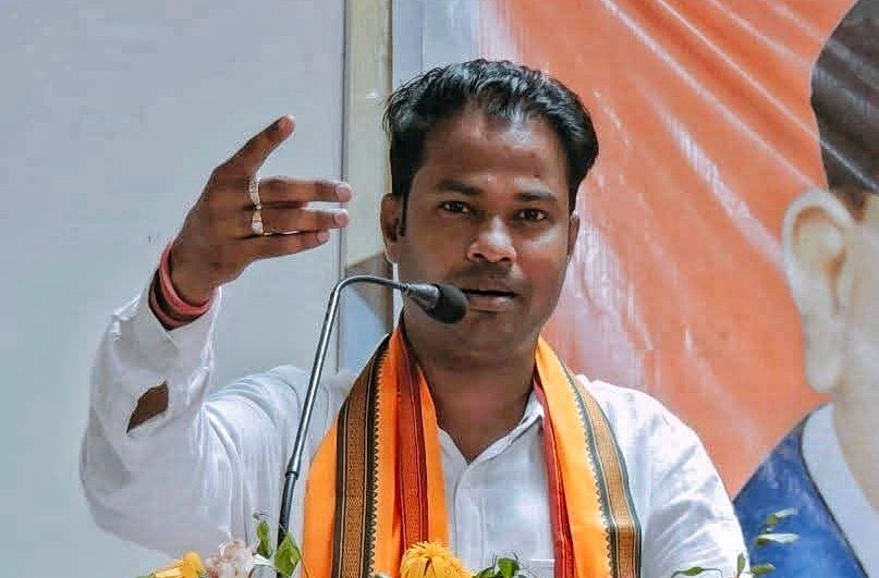You are currently viewing ଜିଲ୍ଲା ବିଜେପି ସଂପାଦକ ସୁଦୀପ୍ତ ସ୍ୱାଇଁ ଦଳରୁ ନିଲମ୍ବିତ