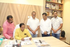 Read more about the article ବଇଣ୍ଡା ଅଞ୍ଚଳରେ ନାହିଁ ପ୍ରାଣୀ ଚିକିତ୍ସାଳୟ, ଜୀବଜନ୍ତୁଙ୍କ ପାଇଁ ଚିକିତ୍ସାଳୟ ଖୋଲିବାକୁ ମୁଖ୍ୟମନ୍ତ୍ରୀଙ୍କୁ ଦାବିପତ୍ର