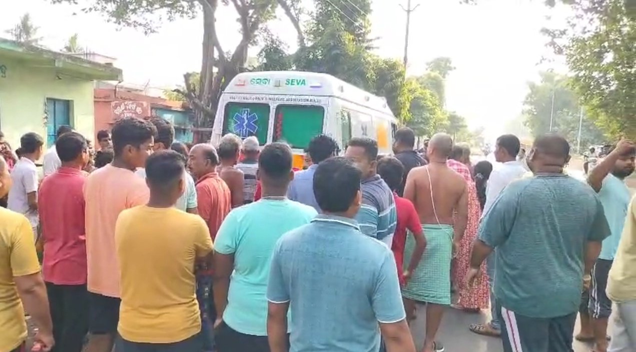 You are currently viewing ଗ୍ୟାସ୍ ସିଲିଣ୍ଡର ବିସ୍ଫୋରଣରେ ୩ ଜଣ ଗୁରୁତର, ଭୁବନେଶ୍ୱର ଏମ୍ସକୁ ସ୍ଥାନାନ୍ତର
