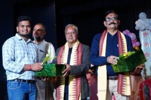 Read more about the article ସମର୍ପଣ ଏକାଡେ଼ମୀରେ ଗୁରୁଦିବସ