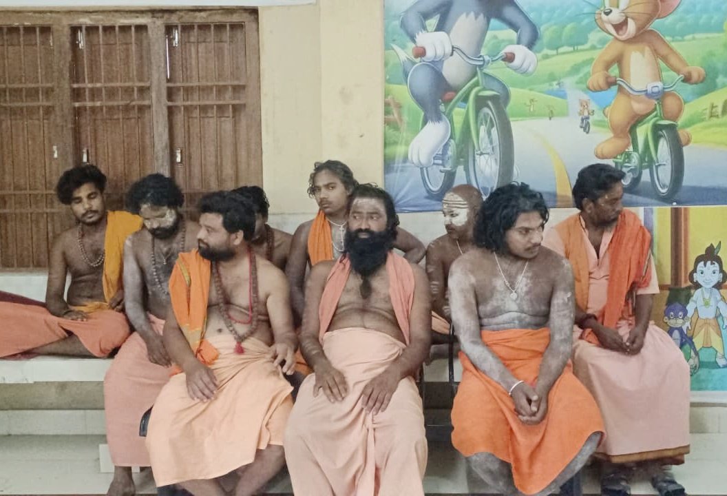 You are currently viewing ପିଲାଚୋରି ଅଭିଯୋଗରେ ନଅ ଜଣ ଅଟକ