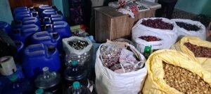 Read more about the article ନକଲି ମଦ କାରଖାନା ଠାବ: ୨ ଅଟକ