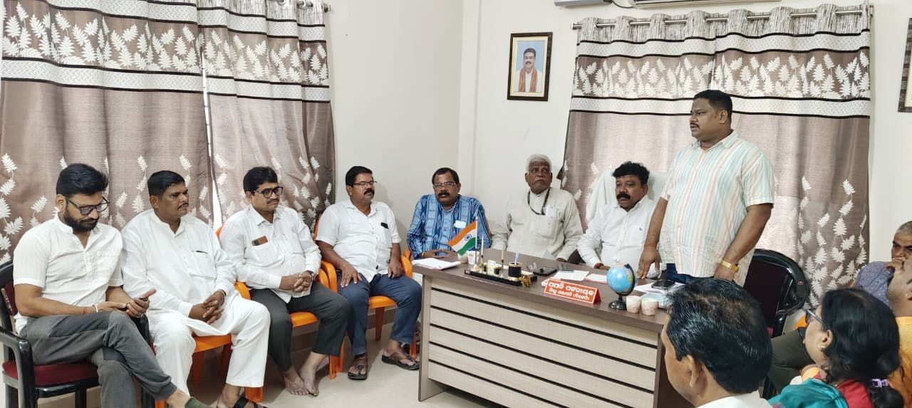 You are currently viewing ସର୍ଦ୍ଦାର ପଟେଲଙ୍କ ୧୫୦ତମ ଜୟନ୍ତୀ ପାଳନ ପାଇଁ ବିଜେପିର ପ୍ରସ୍ତୁତି ବୈଠକ